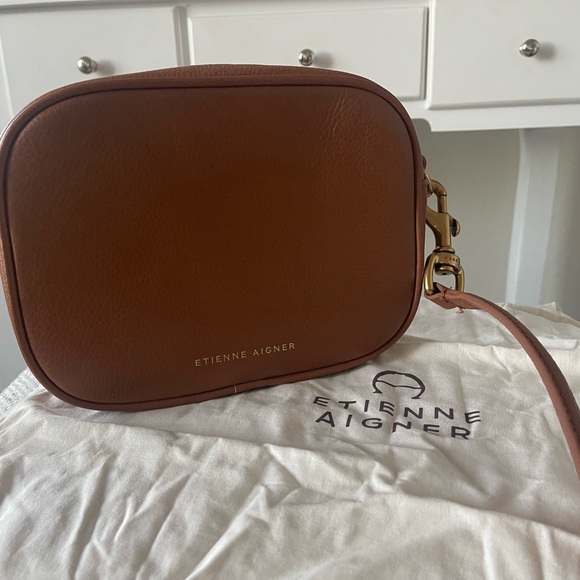 Etinenne Aigner crossbody bag - Picture 2 of 4